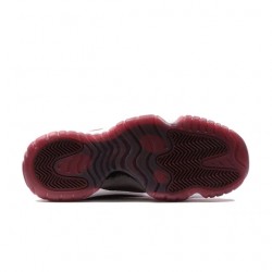 Jordan 11 Retro "Heiress Night Maroon" Mujer 852625-650