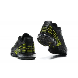 Hombre Nike Air Max Plus 3 Negro Verde DM9097-001  Zapatillas De Deporte